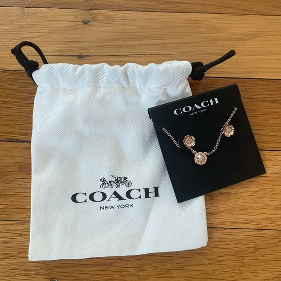 Coach earring and necklace set - Picture 1 of 4